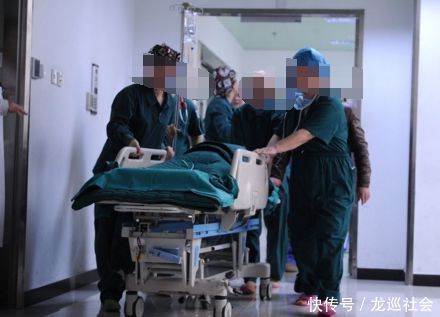 孕妇怀孕3个月腹痛难忍,医生剖开肚子看到这幕