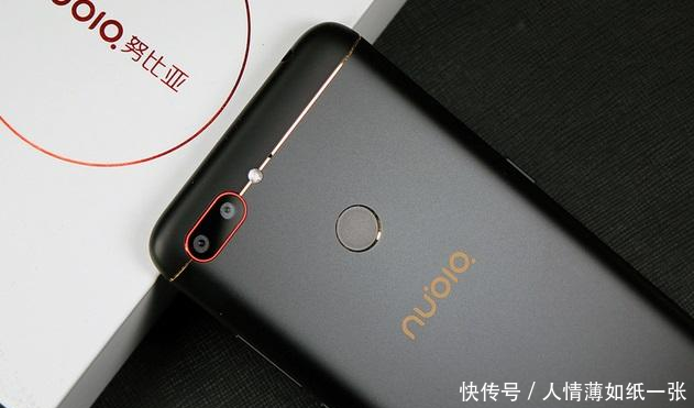 5000mAh+1600万,全面屏双摄手机已降至1599