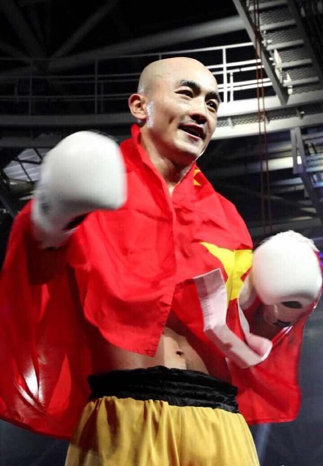 一龙强势回应雅桑克莱马拉特宣战,粉丝:真的佩