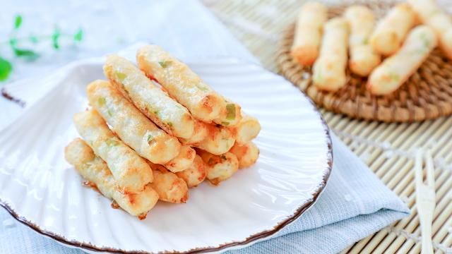 只用三种食材就搞定的健康小零食,外酥里嫩,妈