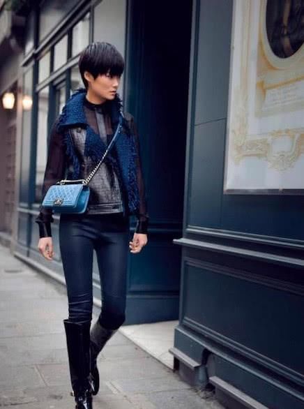 李玟穿皮裤给85分,杨颖穿皮裤给98分,而赵丽颖