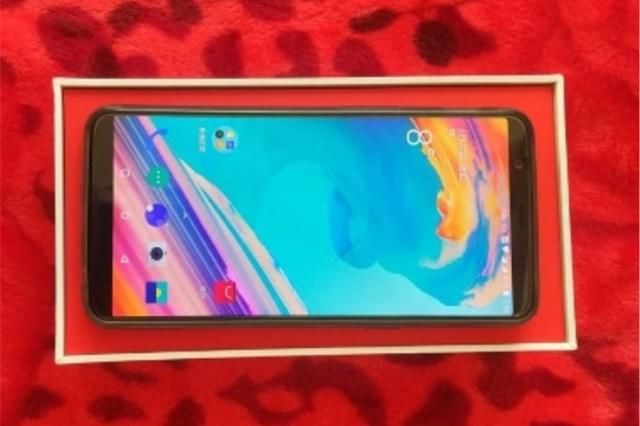 骁龙835 VS 麒麟970,一加5T和荣耀V10,哪款更