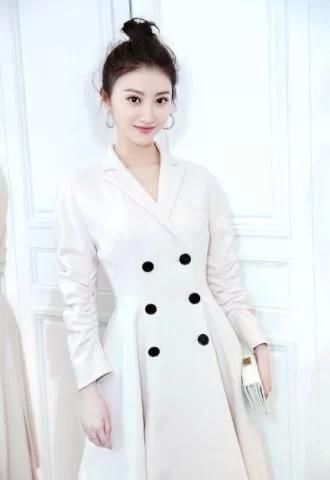 张继科刚公布与景甜的恋情,就遭父亲怒批:她不