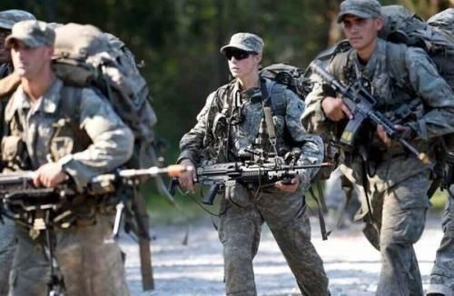 队致敬,美军这支王牌特种部队,一直佩戴中国军徽