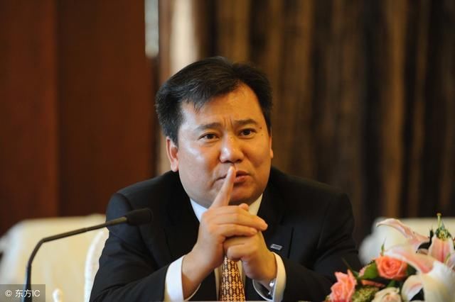 刘强东晒税收又树敌,引来苏宁张近东的怒怼