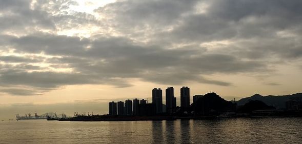 深圳土地稀缺引发城市困境?土地整备能否