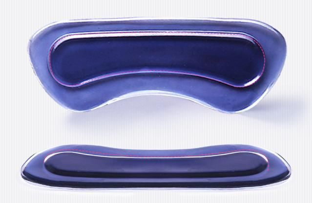 终于知道明星们穿恨天高为啥不累脚了!原来鞋