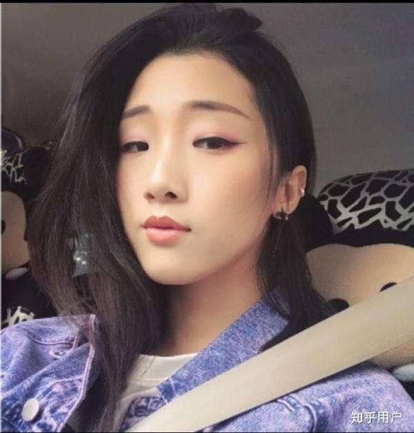 汪东城的洛天依之后, 郭德纲又来毁童年了, 这个