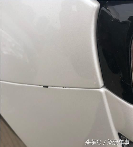 车主买新车后两天掉漆,4s店回应说:这不是质量