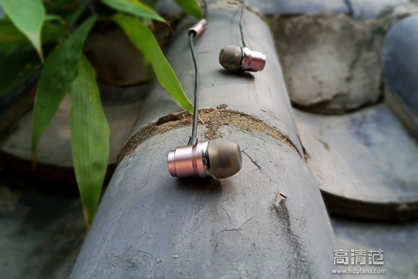 让音乐孕育你的耳朵--百元级耳机也能感受声音