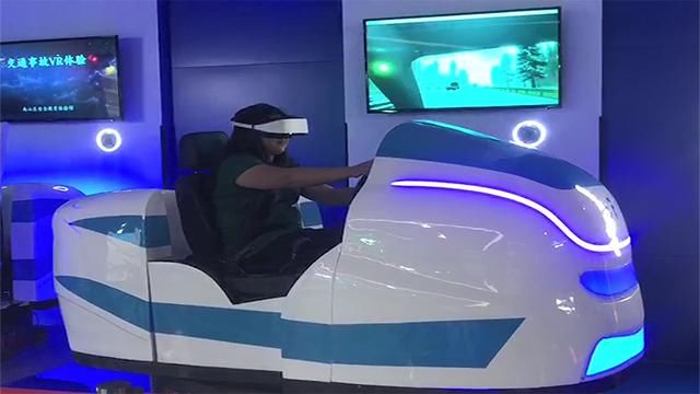 VR视角亲历交通事故 深圳首个安全教育体验基