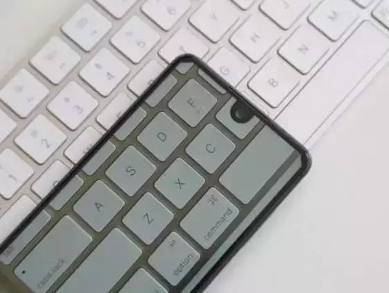 智能机同质化现状告急,看YOTA3双面屏如何玩