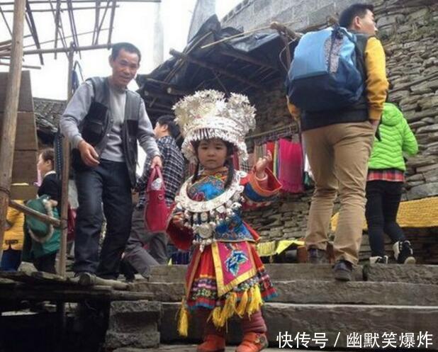 幽默笑话:你能感觉到地球是圆的吗?那是因为它