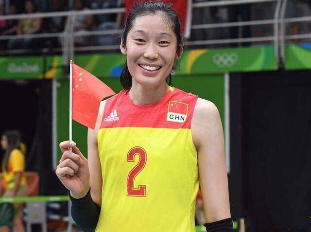 什么?朱婷到手年薪只有三百万,说好的一千多万