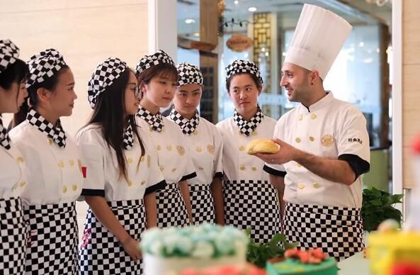 五一小长假去哪玩?山东新东方有诗和远方!