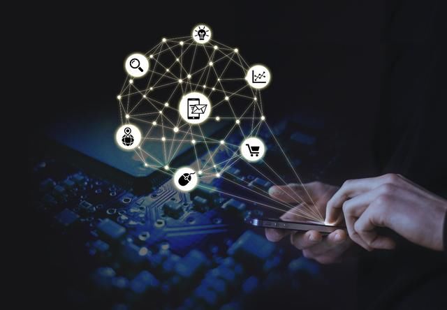 5G通信专利权之争华为亮剑高通,通信标准争夺