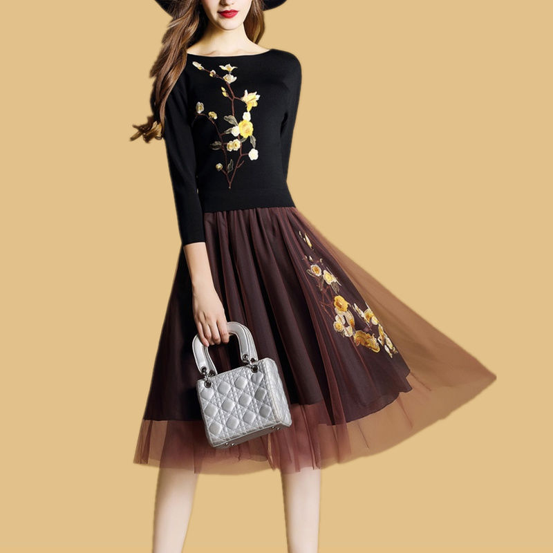 胖女人春季穿搭;大码连衣裙+女单鞋,怎一个美