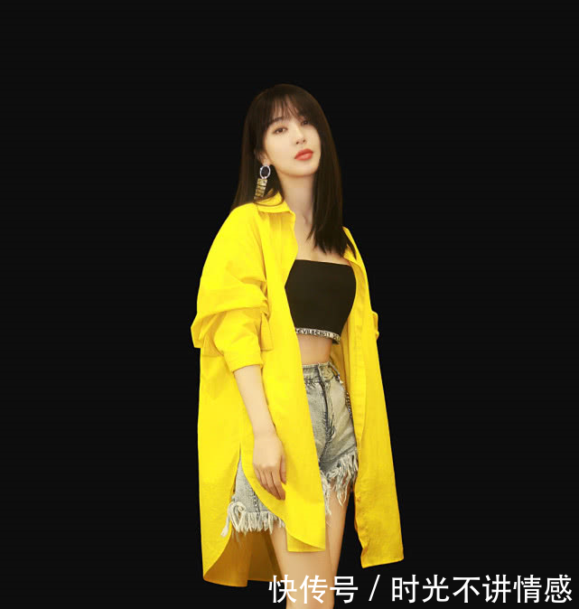 《跨界歌王》李菲儿一件黄色衬衫,不系扣子,这