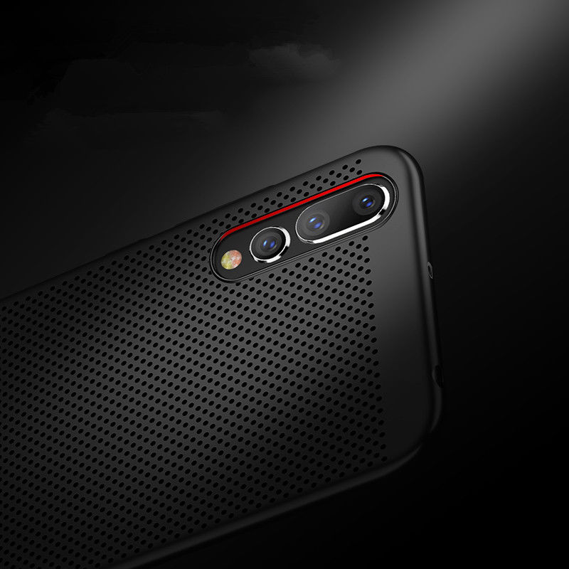 华为P20:超薄手机壳,大气更有范,拿在手里倍有