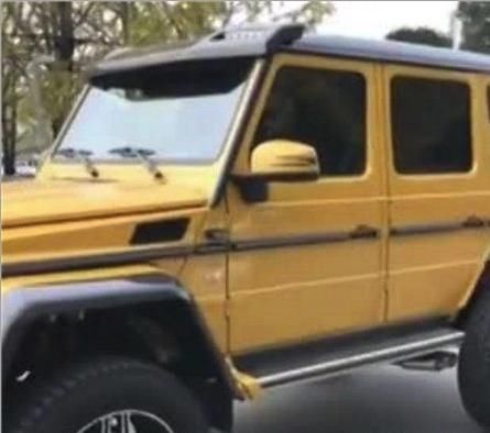 快手上官带刀开的什么车 奔驰G500 4X4价值3