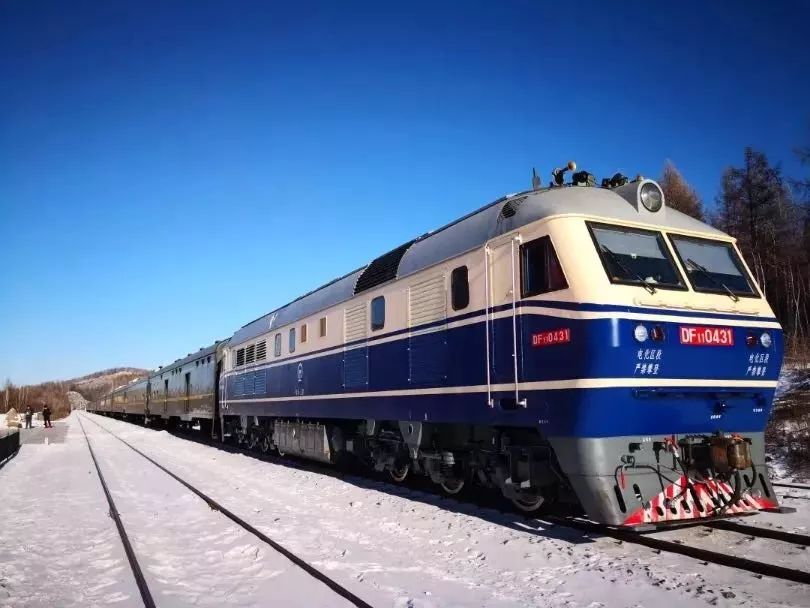 -40℃的“冷极村”，为了唯一的一趟列车……