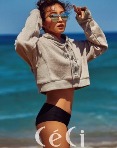 组图:SISTAR前成员尹宝拉拍写真 性感身材抢镜 组图:SISTAR前成员尹宝拉拍写真 性感身材抢镜