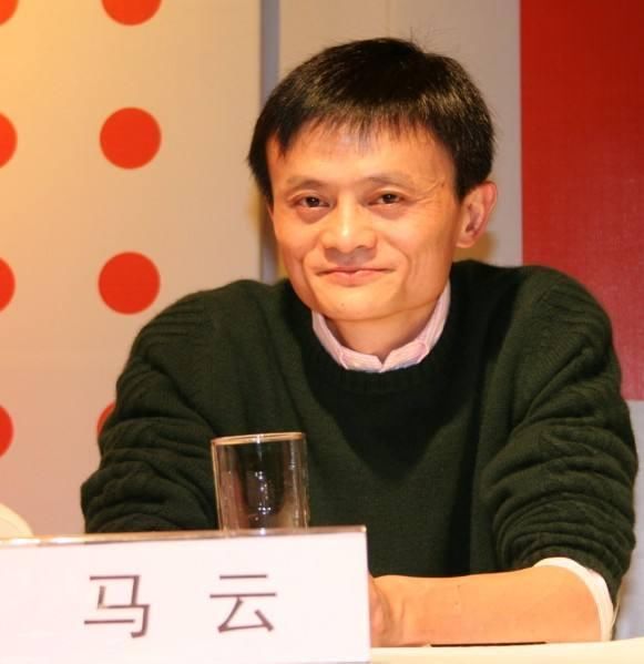 马云、李嘉诚预言十年后房价,答案让人预想想