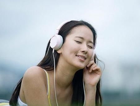 感冒发烧嗓子疼,用这3种宝贝煮水,比感冒灵都