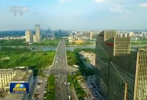 今晚,央视《新闻联播》极力点赞扬州这个群…