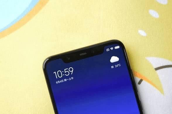 有谁注意到小米8和荣耀play缺少的功能?总感觉