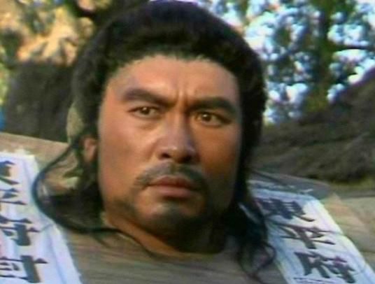 从这两个方面,可以得出祝延平版的武松超过丁