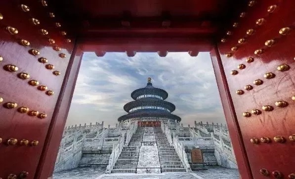 红色的故宫为何要叫紫禁城?