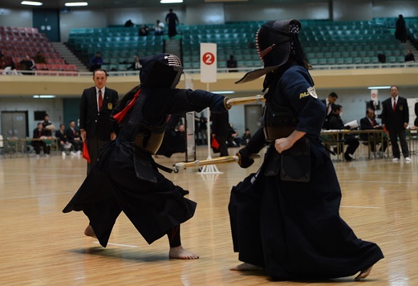 刺枪术重回校园 日网友:日本教育真的没问题?