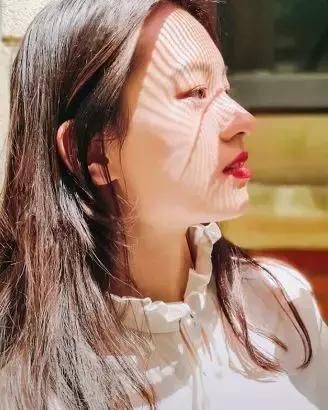 抖音网红拍照秘籍!有了这些道具,滤镜都省了!