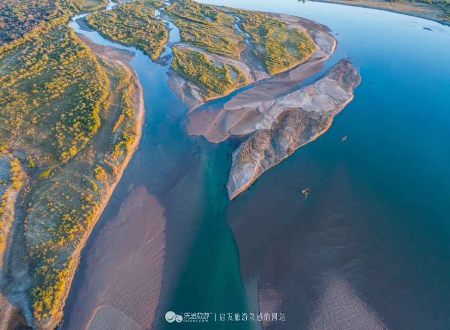 哈萨克斯坦河流图片