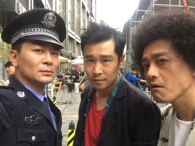 小沈阳新电影愚人节档上映,赵本山:离开我你啥