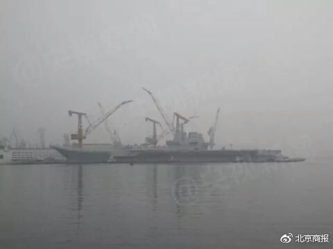 厉害了!中国第一艘国产航母下水