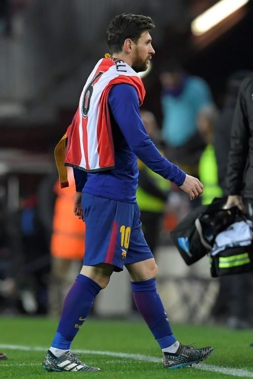 赫罗纳队长赛后换得梅西球衣,开心得像个29岁