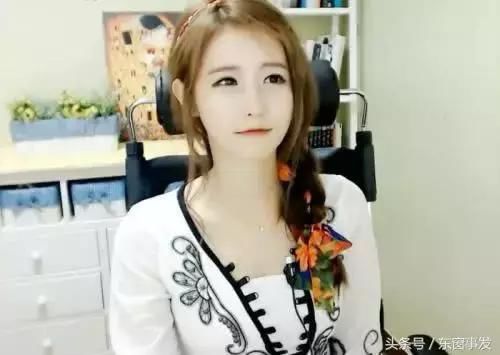 每天给主播刷上百万礼物,都是些什么人?