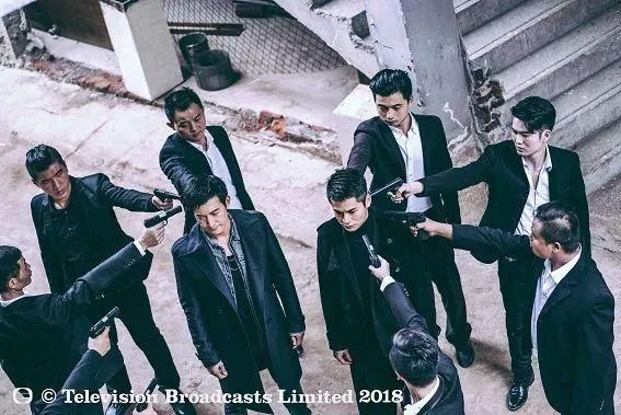 罗嘉良重现《难兄难弟》发型!TVB播《无间道