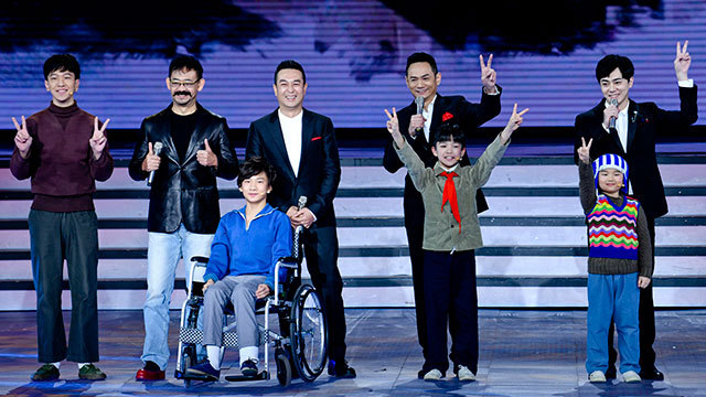 张嘉译姜武领衔《生逢灿烂的日子》春晚重聚 张嘉译姜武领衔《生逢灿烂的日子》春晚重聚