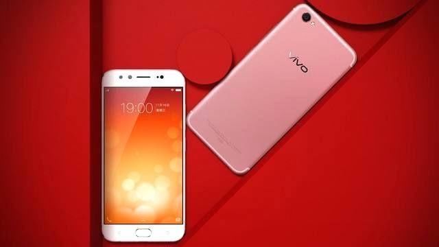 当oppo r11s碰上vivo x20,谁能最后吃鸡