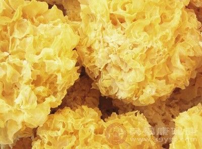 银耳不能和什么一起吃 孕妇吃银耳的做法(2)