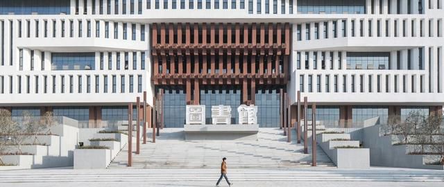 武汉理工大学南湖校区图书馆,楚风汉韵的现代