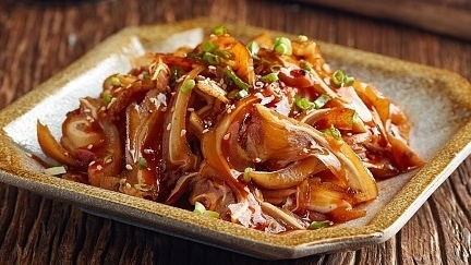 凉拌红油猪耳,爽脆可口,麻辣鲜香! 凉拌红油猪耳,爽脆可口,麻辣鲜香!