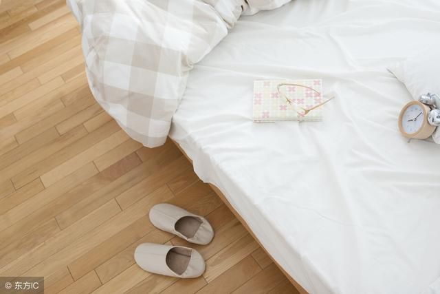 后背长满痘痘是湿气重?1个简单食疗方,有效赶