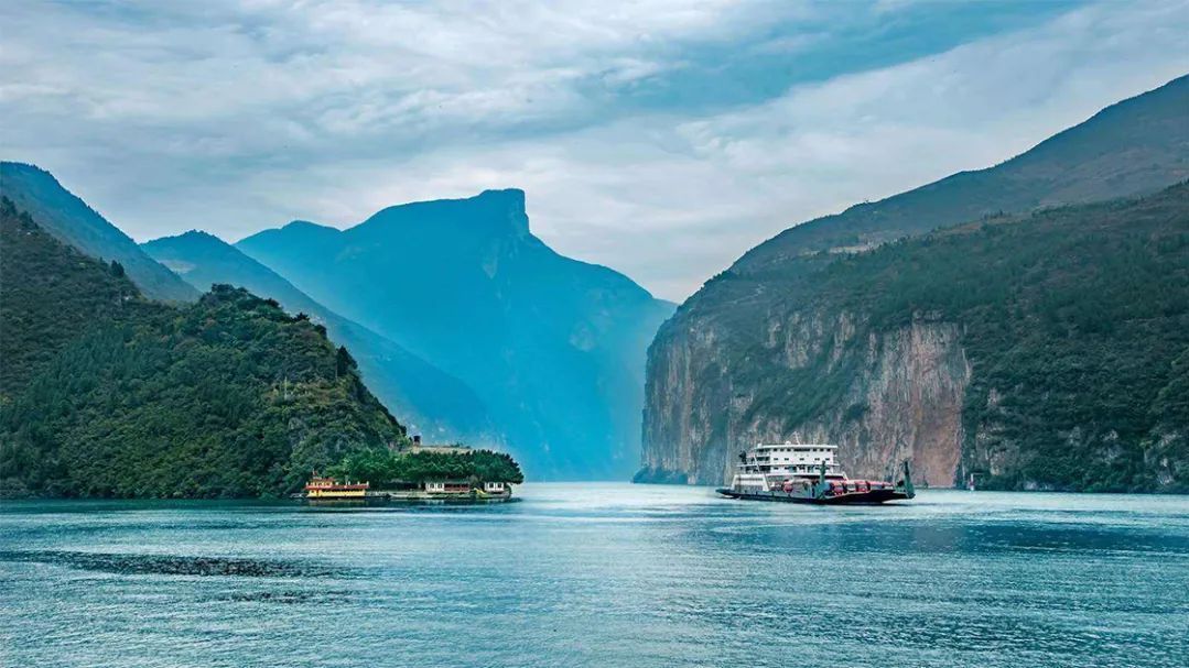 暑期欢乐季|放慢生活节奏,耳闻江流,品古今文人眼中的三峡~ 暑期欢乐季|放慢生活节奏,耳闻江流,品古今文人眼中的三峡~