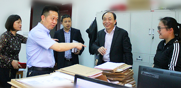 5月5日,由南充市委政法委纪工委书记刘忠勇带队