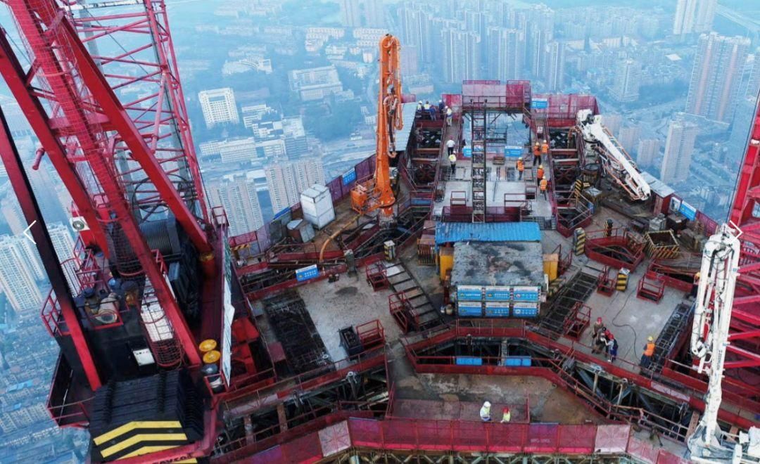 这款造楼神器刷新"中国速度" 4天盖起一层楼