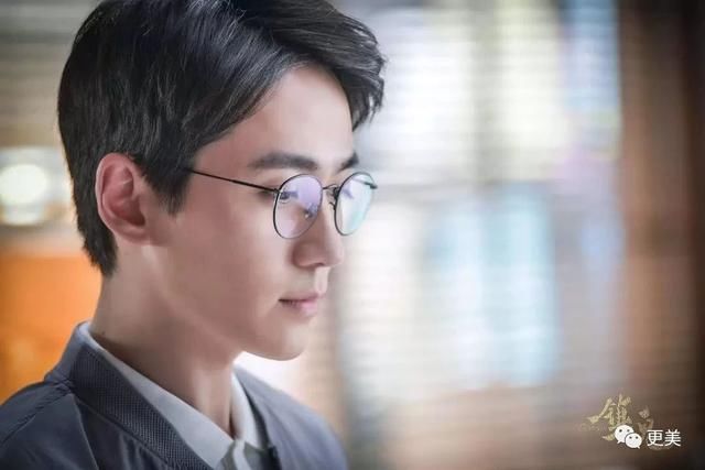 孙俪、赵丽颖都没捧红的男演员,竟然炒男男cp